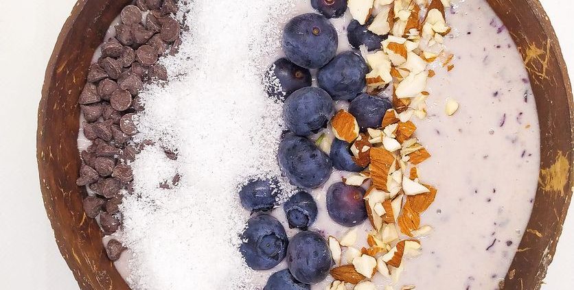 smoothie-bowl-mirtilli
